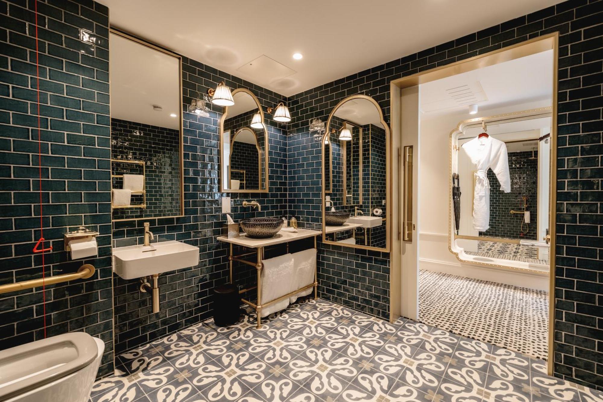 The Leinster Hotel Dublin Bagian luar foto